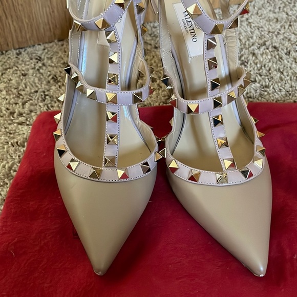 Valentino Garavani Rockstud ankle strap pump - Picture 2 of 8